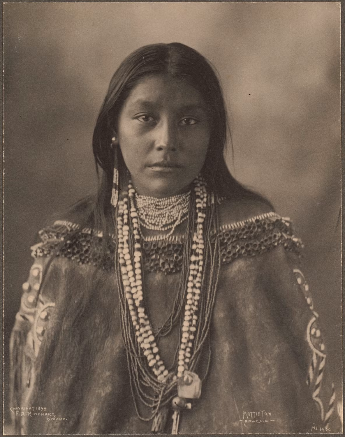 Chân dung cô gái Apache ở vùng Chiricahua. Ảnh: Wikipedia.
