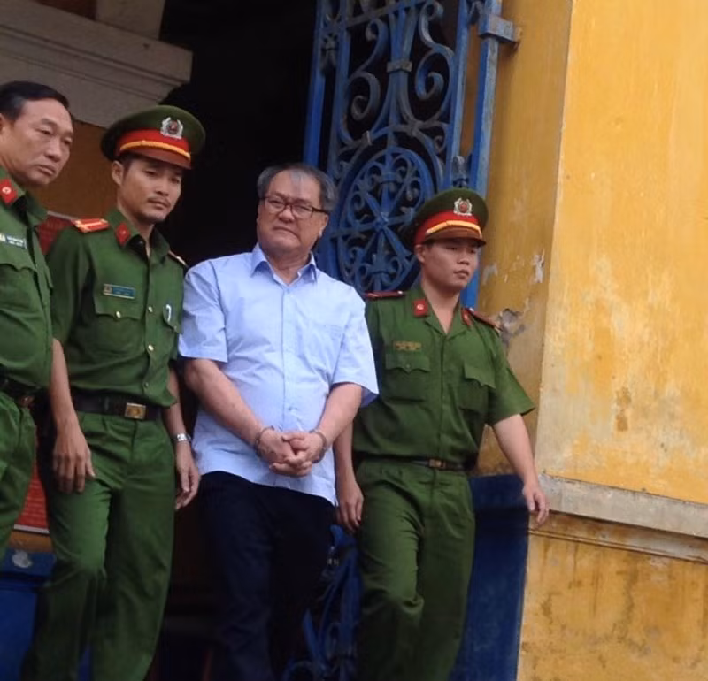 Sau 9.000 ti, Pham Cong Danh lai gay thiet hai 6.000 ti
