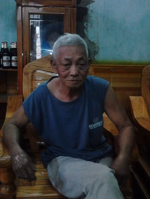 Ông Tiếp cho biết, trong ngày ông chịu vòng lao lý, vợ con ông đã phải bán nhà, ruộng vườn, nhiều khi dắt nhau đi ăn xin