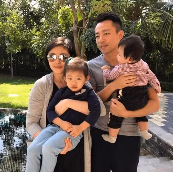 Uong Tieu Phi co dong thai la sau hinh anh Tu Hy Vien va chong moi di an-Hinh-5