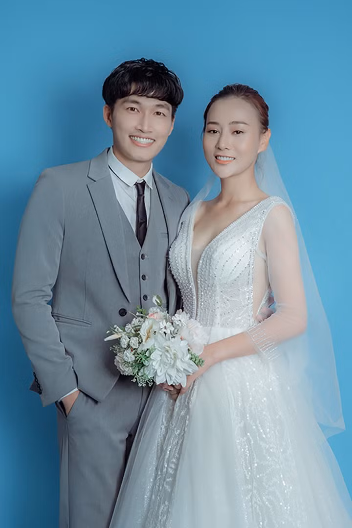 Những "cô dâu màn ảnh" xinh đẹp của Đình Tú "Thương ngày nắng về" - Hình 2 Nhung