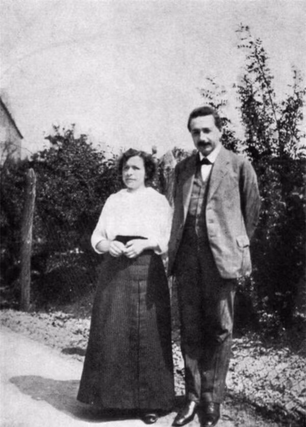 Người con gái bí mật của thiên tài Albert Einstein ảnh 2 Người con gái bí mật của thiên tài Albert Einstein ảnh 2