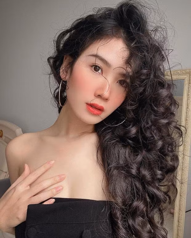 Tu 'de nhat rich kid' den dai gia khong thoat khoi canh bi giuc lay chong-Hinh-8