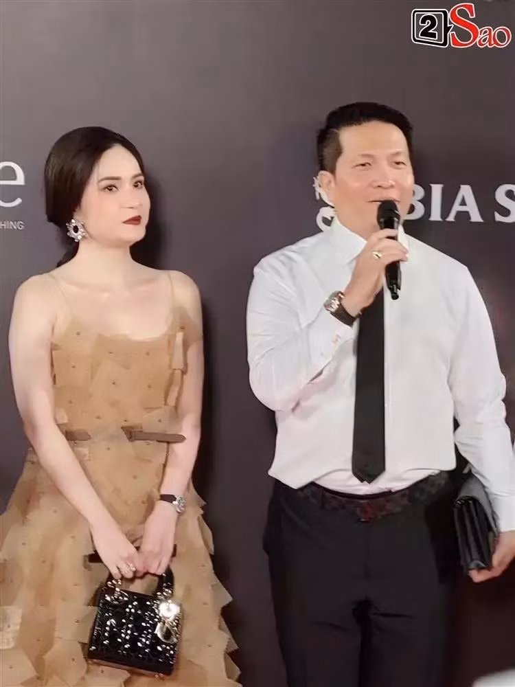 Nhan sac Doan Di Bang khac xa anh khi tham gia 