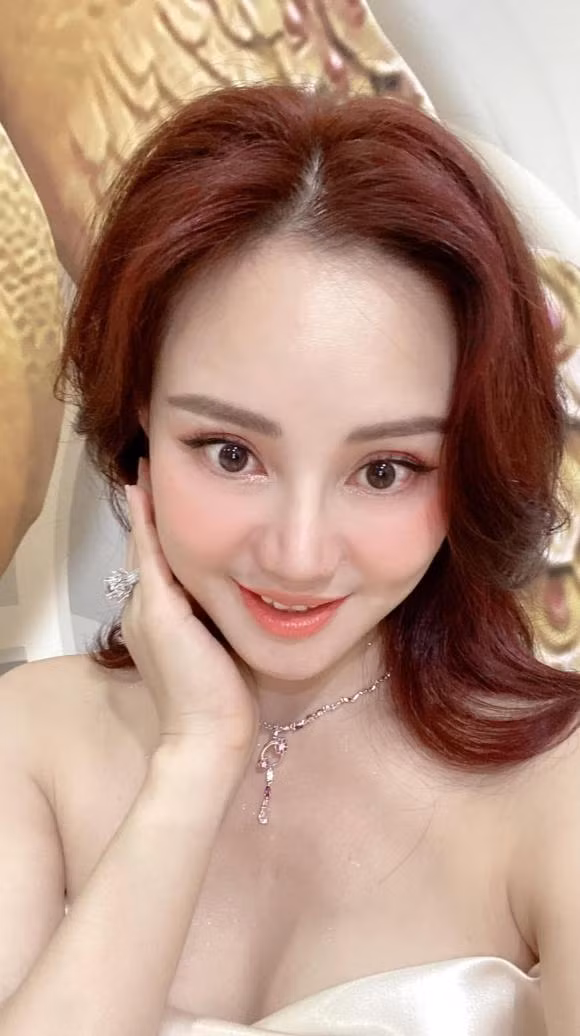 Vy Oanh noi ve thanh cong khi so huu cong ty voi von dieu le 20 ty-Hinh-3