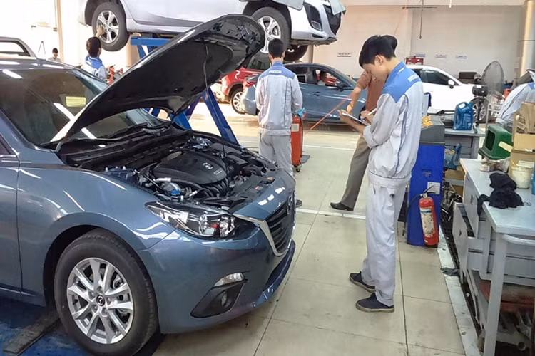 Qua nhiet dong co oto mua he, nguyen nhan va cach phong tranh-Hinh-5