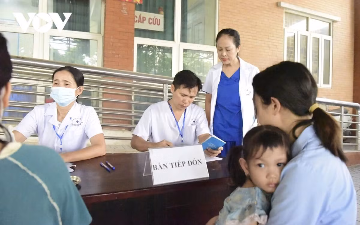 Người dân hưởng lợi gì từ thay đổi về chính sách BHYT? - Hình 4 Nguoi dan huong loi gi tu thay doi ve chinh sach BHYT?-Hinh-4
