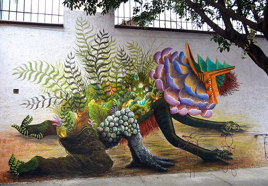Tường nhà, sân vườn, tường công viên... ở Mexico City trông rực rỡ màu sắc, khiến các du khách tốn hàng giờ đồng hồ để ngắm nghía.