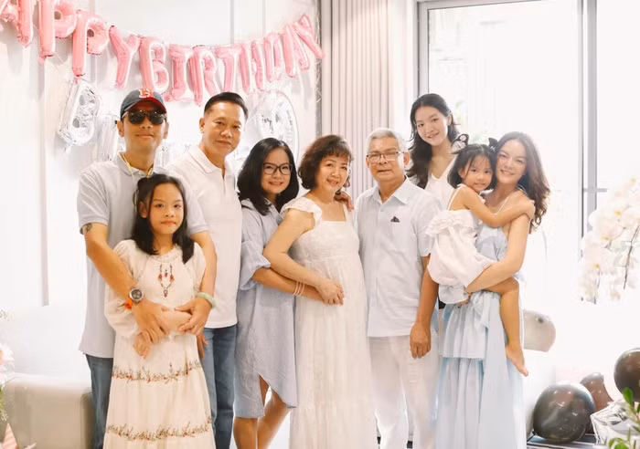 Sau 4 năm ly hôn, mối quan hệ của Phạm Quỳnh Anh và nhạc sĩ Quang Huy bay giờ ra sao? - Hình 5 Sau 4 nam ly hon, moi quan he cua Pham Quynh Anh va nhac si Quang Huy bay gio ra sao?-Hinh-5
