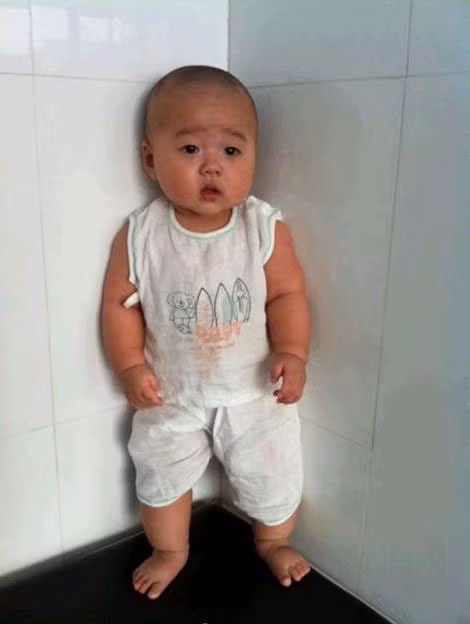 "Con không muốn tiêm đâu"