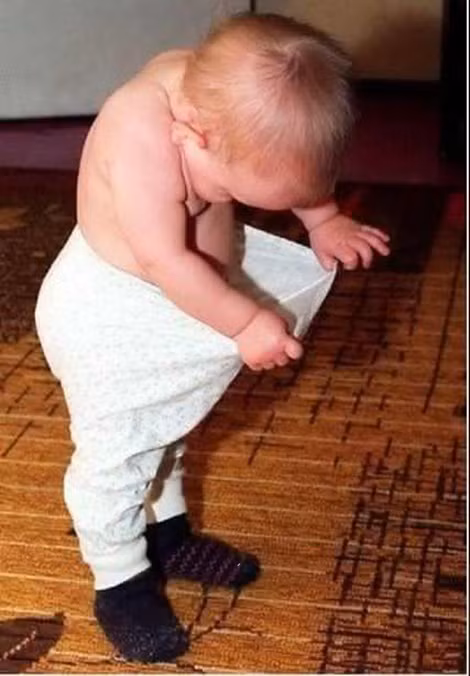 "Ối!... chạy mất đâu rồi?"