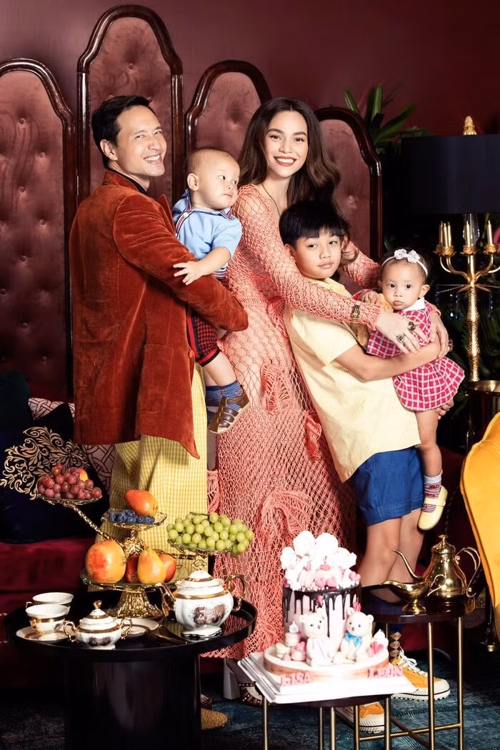 He lo ten that it ai biet cua 3 con cung nha Ho Ngoc Ha-Hinh-9