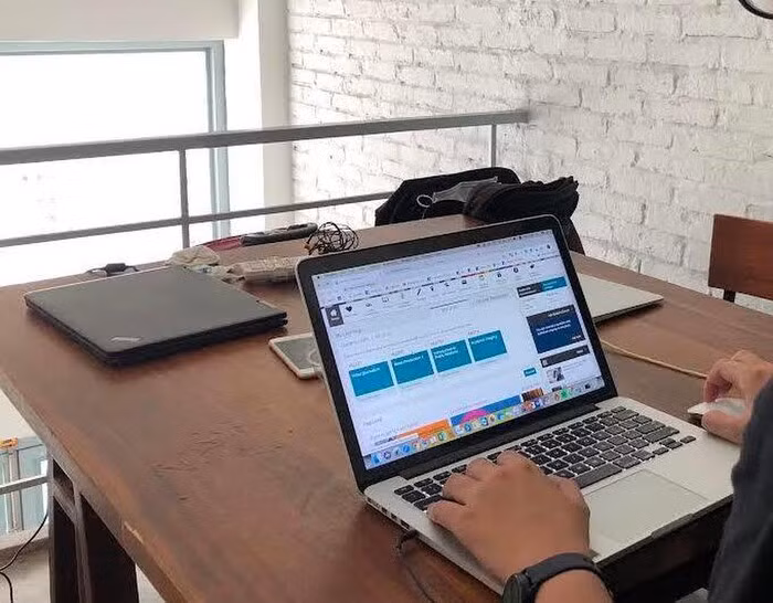 Rời phòng thi online rồi nói dối "Ba bị tai nạn", một sinh viên... "gặp hoạ" Roi phong thi online roi noi doi