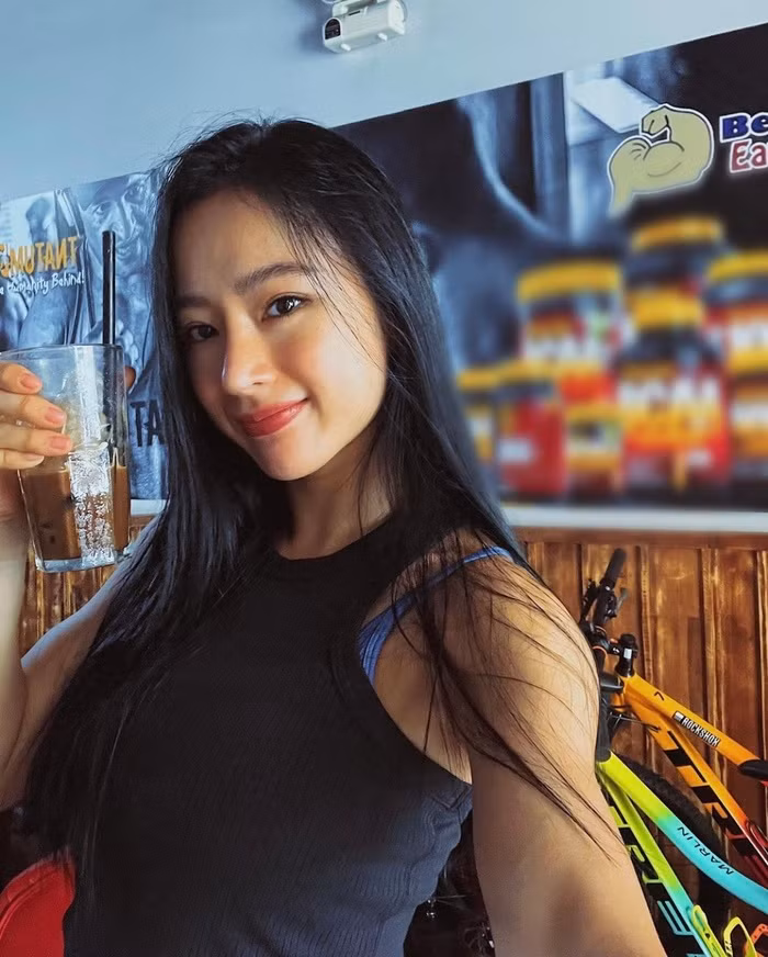 Tu 'ba me nhi', Angela Phuong Trinh hoa than thanh 'nu hoang co bap'-Hinh-6