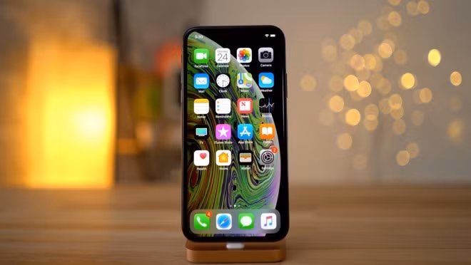 Apple sap tung iPhone, iPad va MacBook Pro gia 