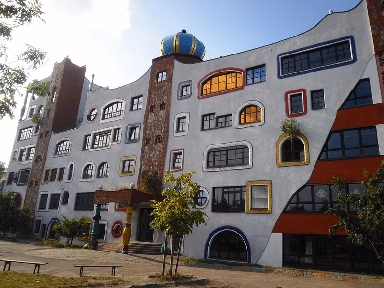 Trường Hundertwasser ở Wittenberg, Đức.