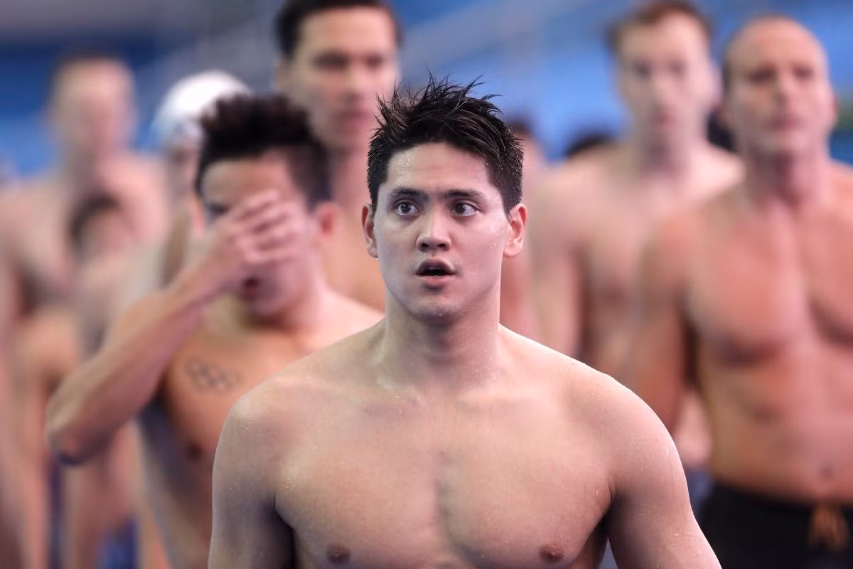 Cái tên nổi tiếng nhất trong các VĐV bơi lội tại đấu trường SEA Games phải kể đến Joseph Schooling. Kình ngư người Singapore được biết tới sau thành tích HCV nội dung 100 m bơi bướm ở Olympic Rio 2016. Tuy nhiên, anh tuột dốc nhanh sau đó và kỳ SEA Games 31 là bước ngoặt để nam VĐV trở lại mạnh mẽ. Ảnh: Swimming World.