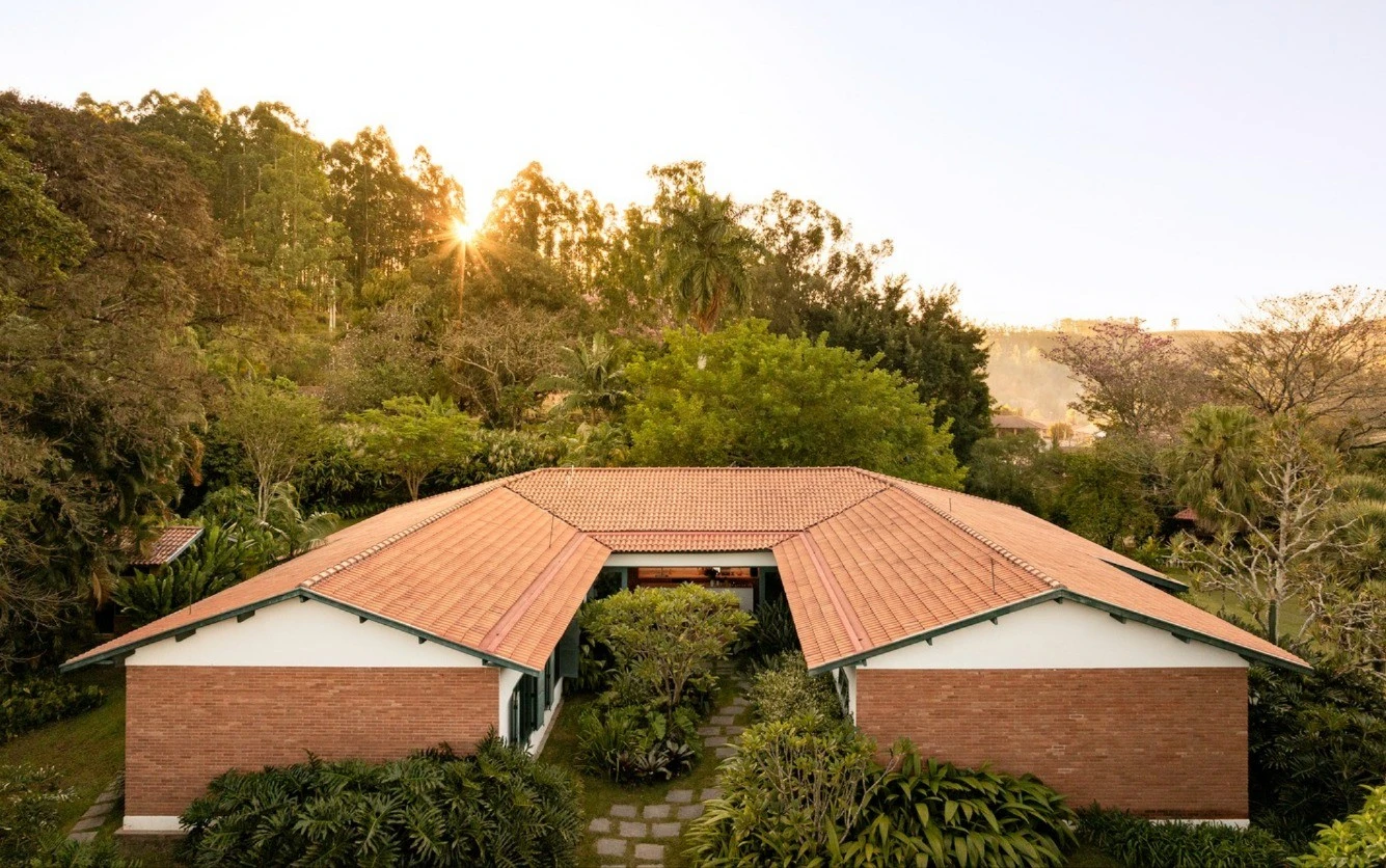 Nhà nông trại 600 m2 'lột xác' thành không gian sống tiện nghi 