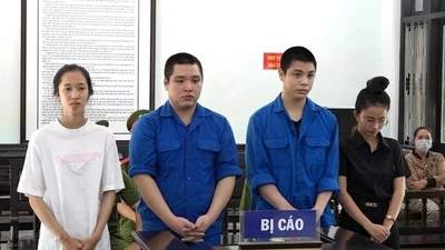 Phạt tù 4 đối tượng lừa đưa người sang Campuchia trái phép