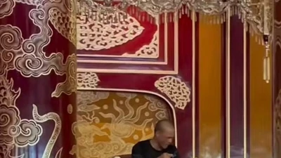 Danh tính kẻ phá hoại ngai vàng ở Đại nội Huế 