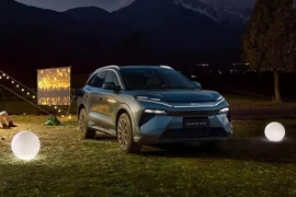 BYD Atto 8 ra mắt toàn cầu từ 804 triệu đồng, sắp về Việt Nam?