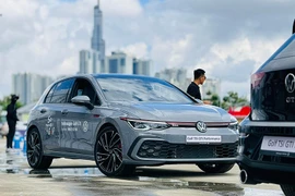 Cận cảnh Volkswagen Golf vừa ra mắt Việt Nam, từ 798 triệu đồng