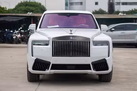 Tận mục Rolls-Royce Cullinan Black Badge 2025 gần 60 tỷ tại Việt Nam
