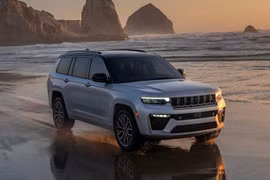 Jeep Grand Cherokee 2026 sở hữu động cơ tăng áp mới, tiết kiệm xăng