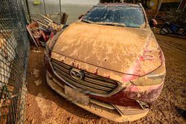 "Choáng" với phí sửa chữa ôtô ngập nước lên đến gần 540 triệu đồng