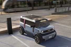 Dacia Hipster - ôtô điện "bình dân" dùng điện thoại thay màn hình giải trí