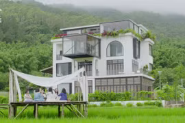 Cận cảnh biệt thự dưỡng già 7 chị em hùn 15 tỷ cùng xây