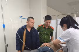 Cán bộ Công an xã vượt hơn 20km đưa người dân bị tai nạn lao động đi cấp cứu