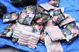 Tuyên Quang: Phát hiện hơn 2,3 tấn xúc xích không rõ nguồn gốc