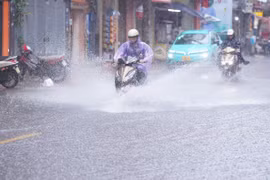 Dự báo thời tiết 12/10: Miền Bắc chuẩn bị đón không khí lạnh 