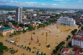 Hơn 907 tỷ đồng đăng ký ủng hộ đồng bào gặp thiên tai, bão lũ