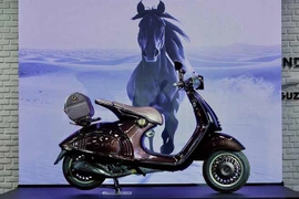 Vespa 946 Horse "cháy hàng" tại Việt Nam - sở hữu ngay chi 750 triệu