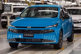 Nissan Almera 2026 "giá mềm" nâng cấp lớn, Toyota Vios dè chừng