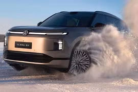 Volkswagen ID. Era 9X lộ diện, nội thất xa xỉ với màn hình 31,2 inch