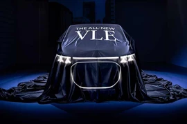 Tận thấy Mercedes-Benz VLE - minivan điện đầy sang chảnh sắp mở bán 