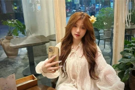 Nữ game thủ Việt tự tin khoe vóc dáng nóng bỏng