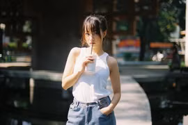 Nhan sắc trong veo của “nàng thơ” gốc Hưng Yên