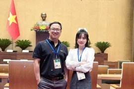 “Bếp núc” khi vợ chồng cùng nghề…