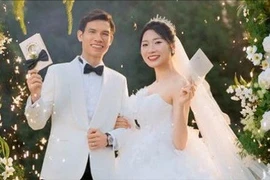 Hoa khôi bóng chuyền Phạm Thị Yến kết hôn ở tuổi 40