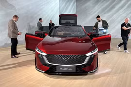 Mazda 6e từ 44.900 Euro tại châu Âu, đắt hơn Tesla Model 3