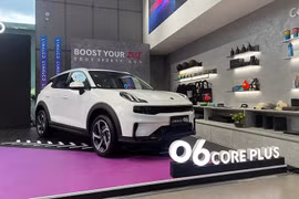 Lynk & Co 06 Core Plus từ 679 triệu tại Việt Nam, cắt ADAS