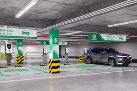 Hà Nội xuất hiện chỗ đỗ ôtô điện 