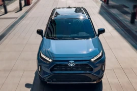 Toyota RAV4 vượt Tesla Model Y, bán chạy nhất năm 2024