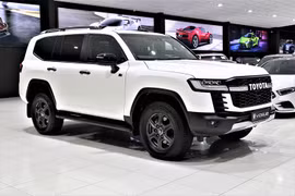 Lý do Toyota Land Cruiser LC300 máy dầu liên tục cháy hàng 