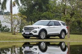 Gần 180 xe Ford Explorer tại Việt Nam do lỗi camera 360 độ