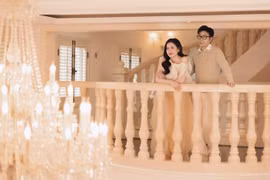 Bên trong biệt thự 200 tỷ của vợ chồng Hoa hậu Phương Lê